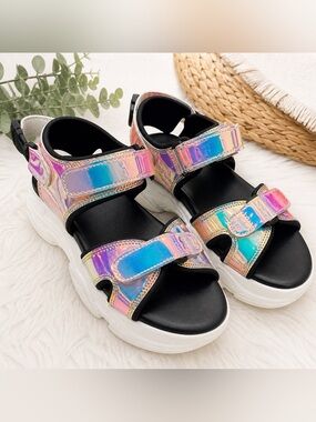 Holographic Platform Sandals – Size 8 – New